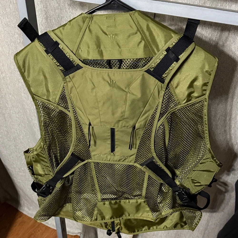 Nike Nocta /Innerraum Olive Tactical Vest with panells mens xxl/xxxl - Picture 5 of 9